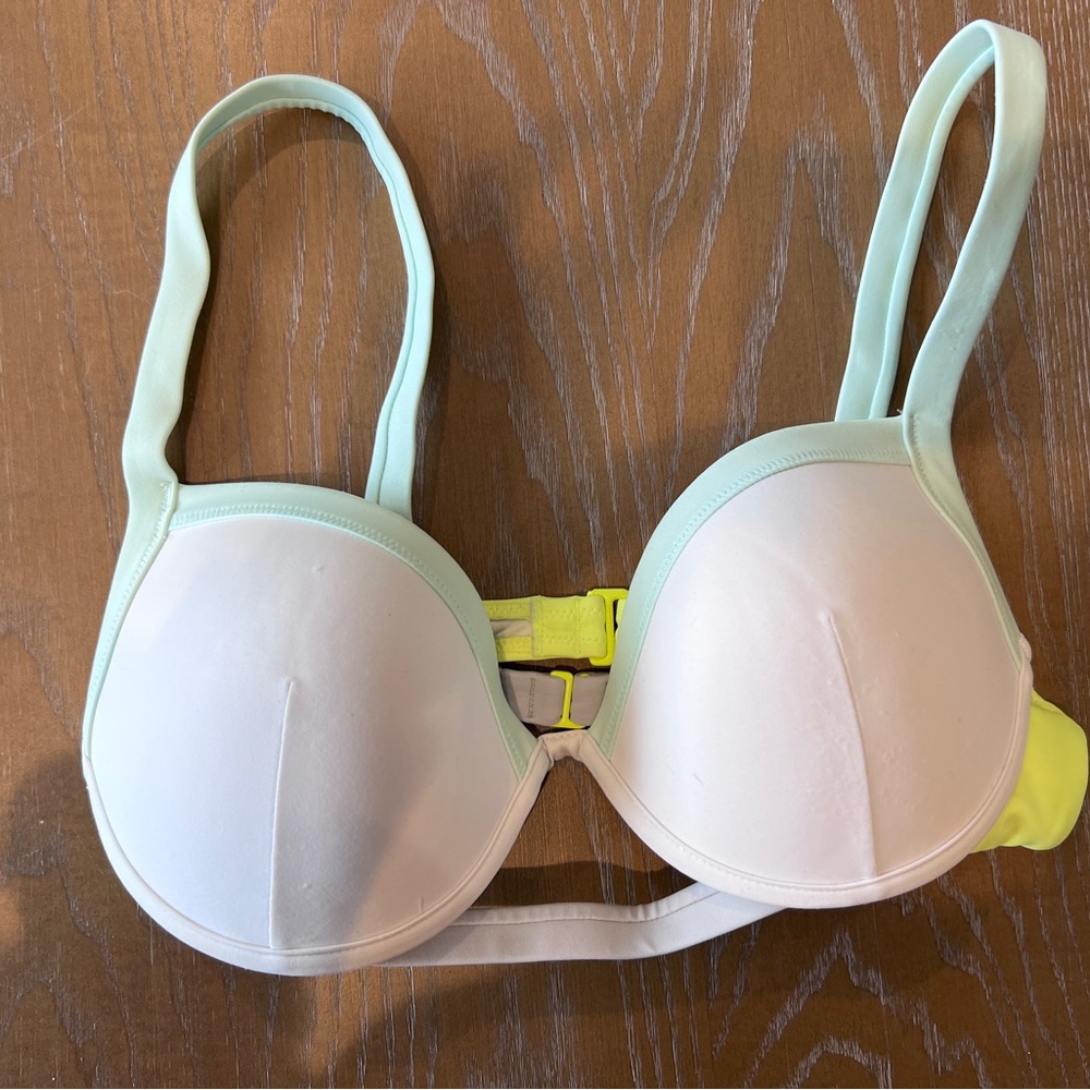 Victoria’s Secret Multi-Color Swim Top | Size 34C